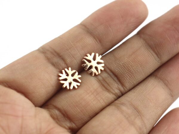 Snowflake Stud 14k Solid Gold Earrings Gift - Image 3