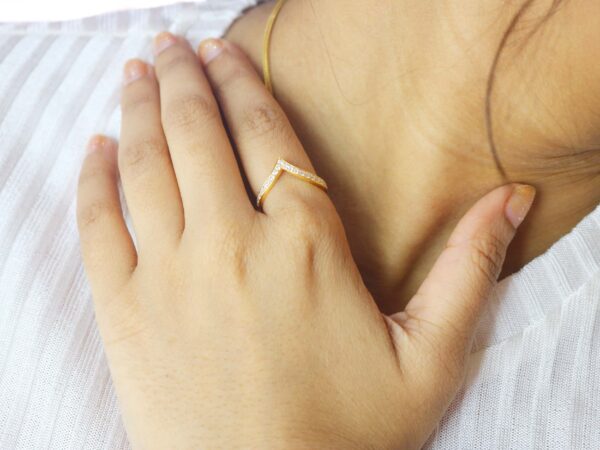 14k Solid Gold Diamond Chevron Minimalist Ring - Image 7