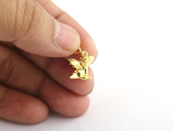 Dragonfly Charm 18k Yellow Gold Animal Lover Pendant Necklace - Image 8