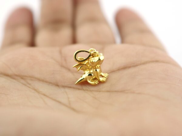 Dragonfly Charm 18k Yellow Gold Animal Lover Pendant Necklace - Image 5