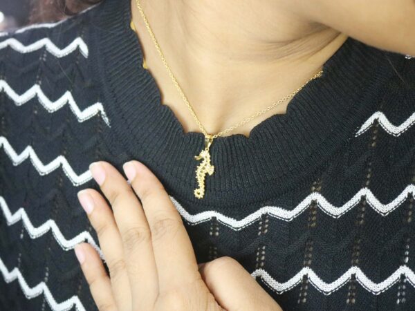 14k Yellow Gold Seahorse Shape Pendant Necklace For Girlfriend - Image 2